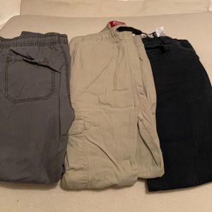 Boys jeans and khaki 3 pairs!! Can be separated.